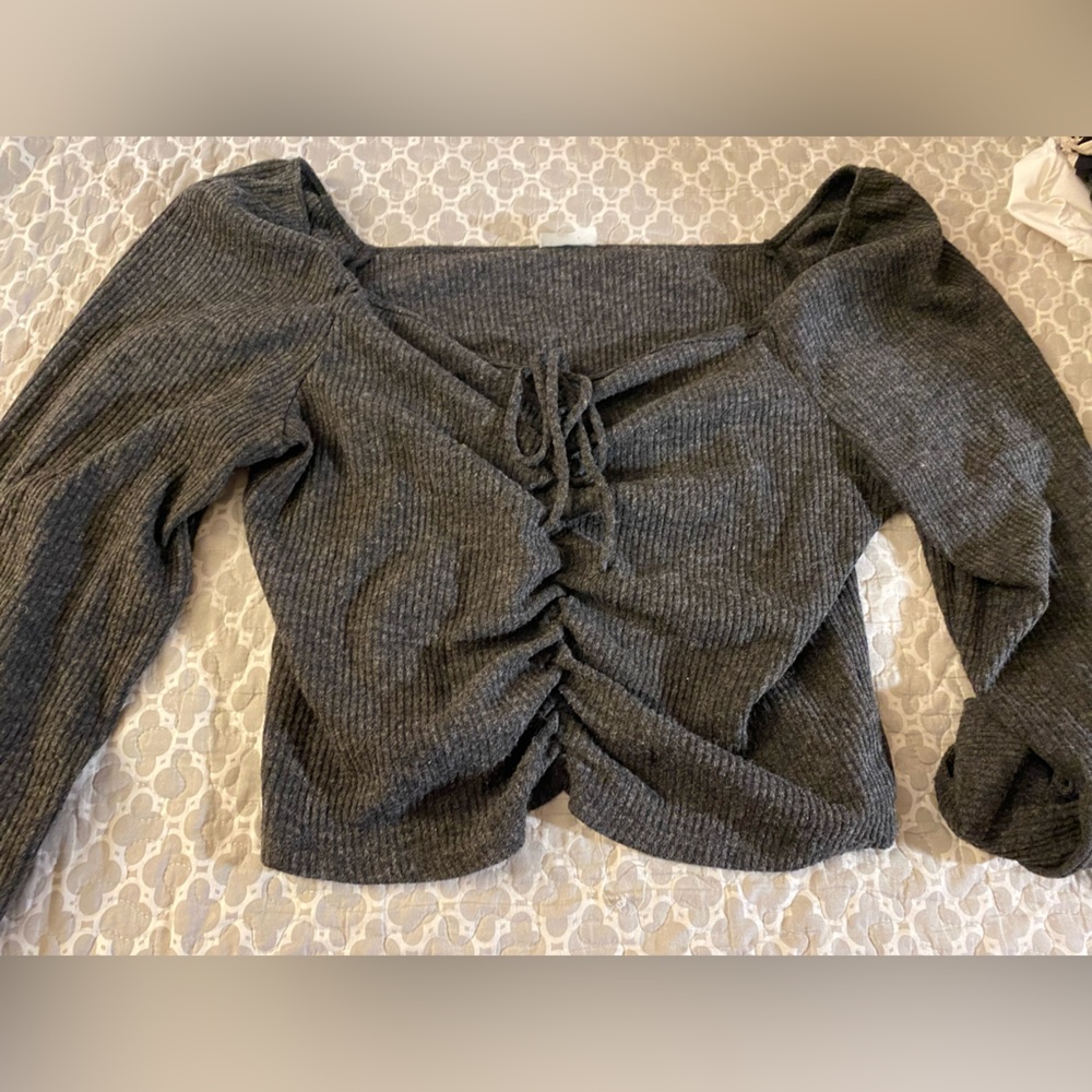 Gray blouse/top - Picture 1 of 4